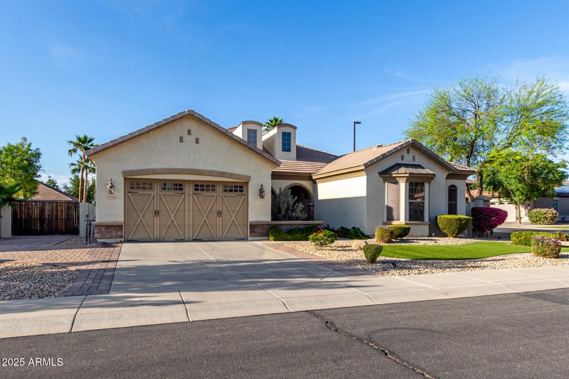 3150 Isaiah Ave, Gilbert, AZ 85298