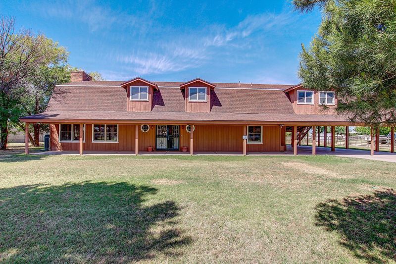 3150 S Eagle Dr, Chandler, AZ 85286