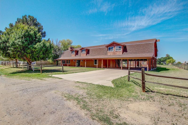 3150 S Eagle Dr, Chandler, AZ 85286