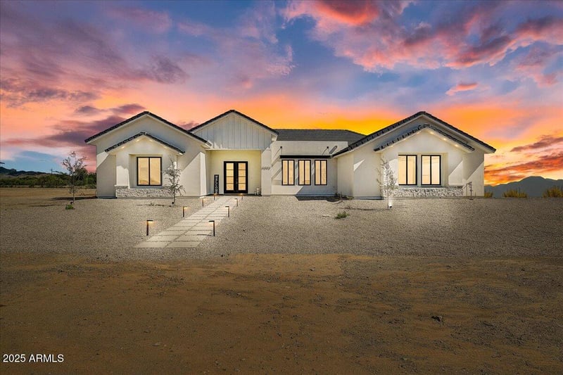 31503 170th Dr, Surprise, AZ 85387