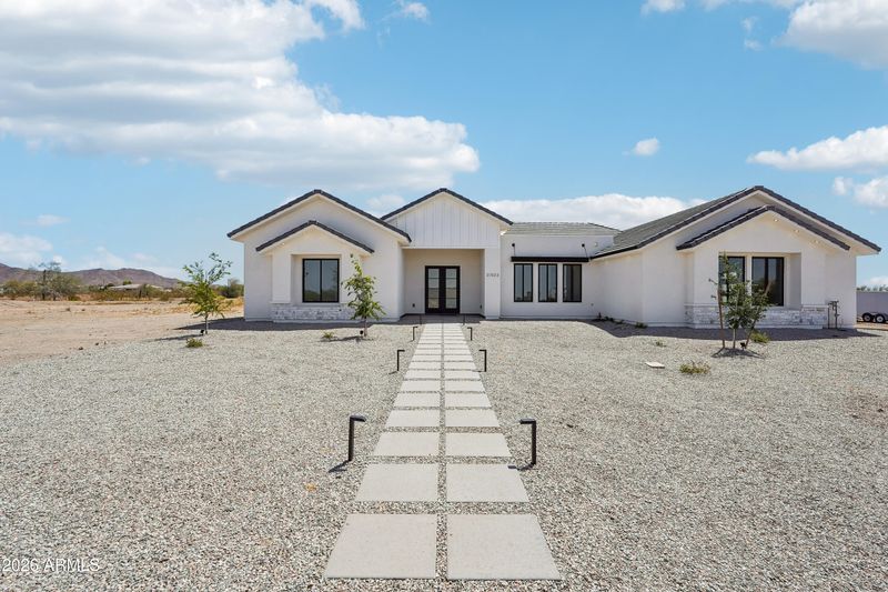 31503 N 170th Dr, Surprise, AZ 85387
