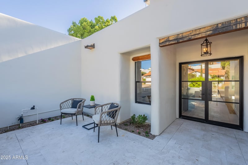 3151 Claremont Ave, Phoenix, AZ 85016