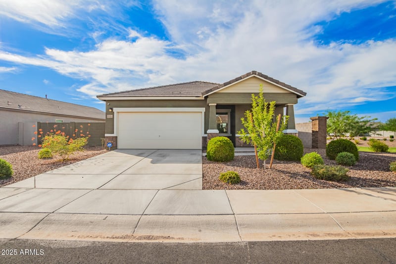 3151 Millennium Way, San Tan Valley, AZ 85143