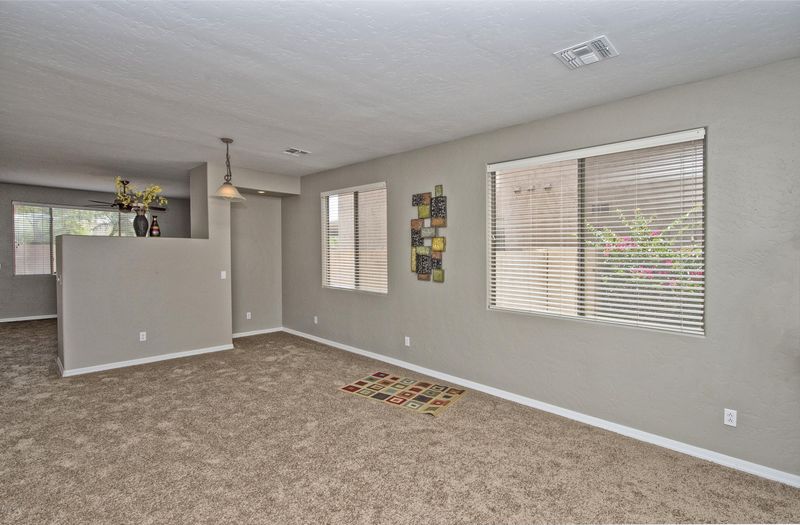 3151 N 142nd Dr, Goodyear, AZ 85395