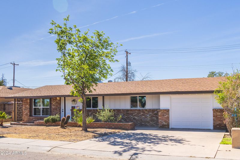 3151 W Bethany Home Rd, Phoenix, AZ 85017