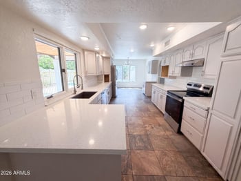 3151 W Kings Ave, Phoenix, AZ 85053