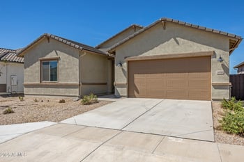 31512 Hayweather Ln, San Tan Valley, AZ 85143