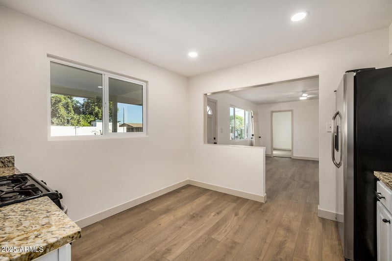 3152 24th Dr, Phoenix, AZ 85015