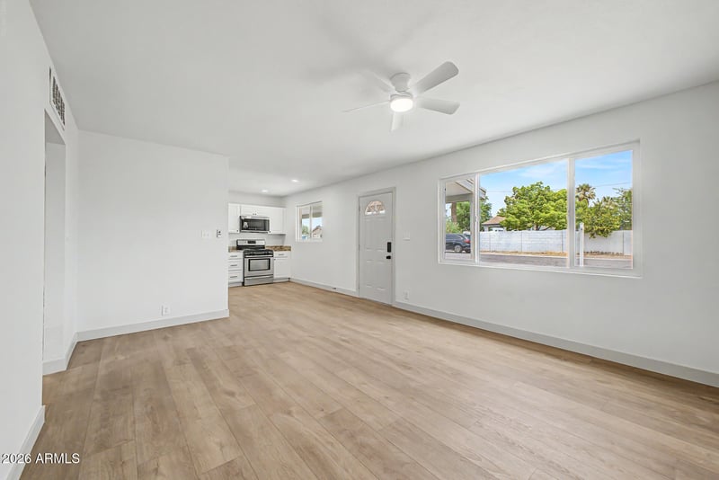 3152 24th Dr, Phoenix, AZ 85015