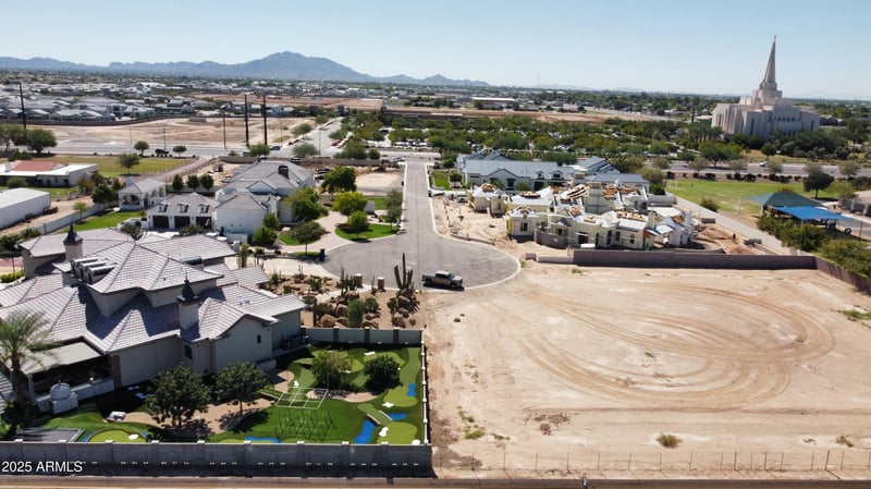 3152 Penrose Ct, Gilbert, AZ 85295