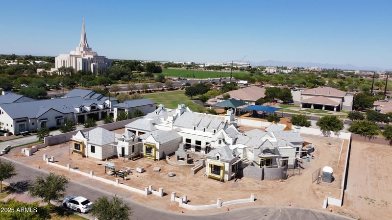 3152 Penrose Ct, Gilbert, AZ 85295