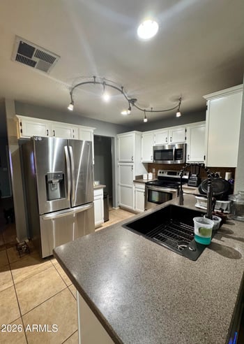 3152 W Crest Ln, Phoenix, AZ 85027