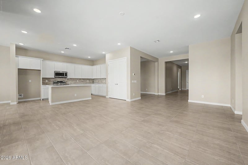 31525 Wet Creek Rd, San Tan Valley, AZ 85143