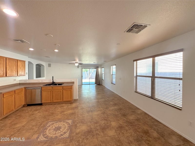 3156 W Belle Ave, San Tan Valley, AZ 85144