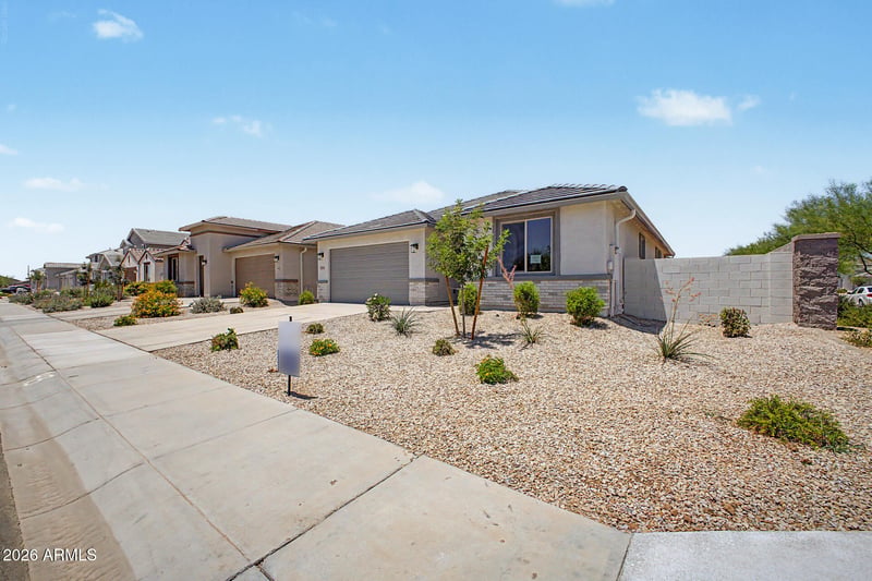 31564 Singing Meadow Ln, San Tan Valley, AZ 85143