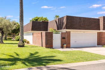 3157 E Hazelwood St, Phoenix, AZ 85016