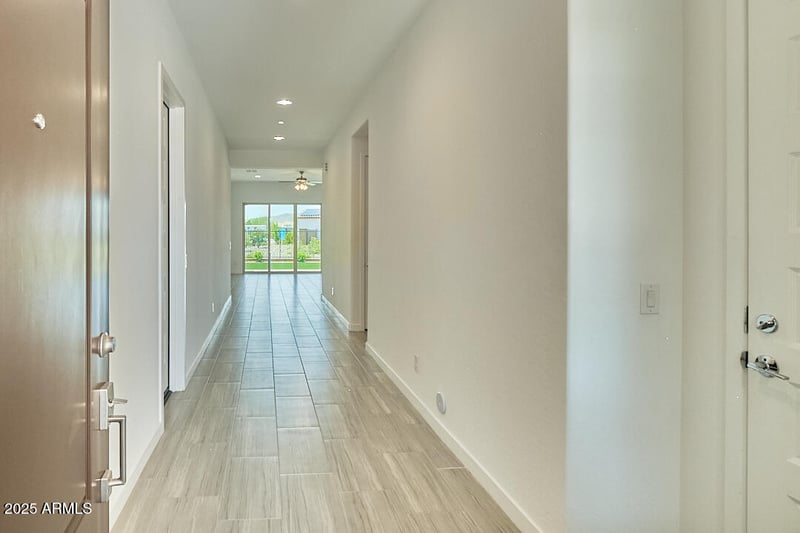 31570 123rd Ln, Peoria, AZ 85383
