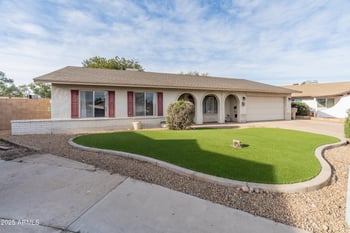 3158 Celica Cir, Phoenix, AZ 85053