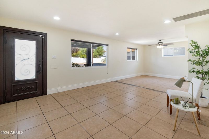 3158 N 24th Dr, Phoenix, AZ 85015