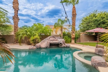 3158 Turnberry Dr, Gilbert, AZ 85298