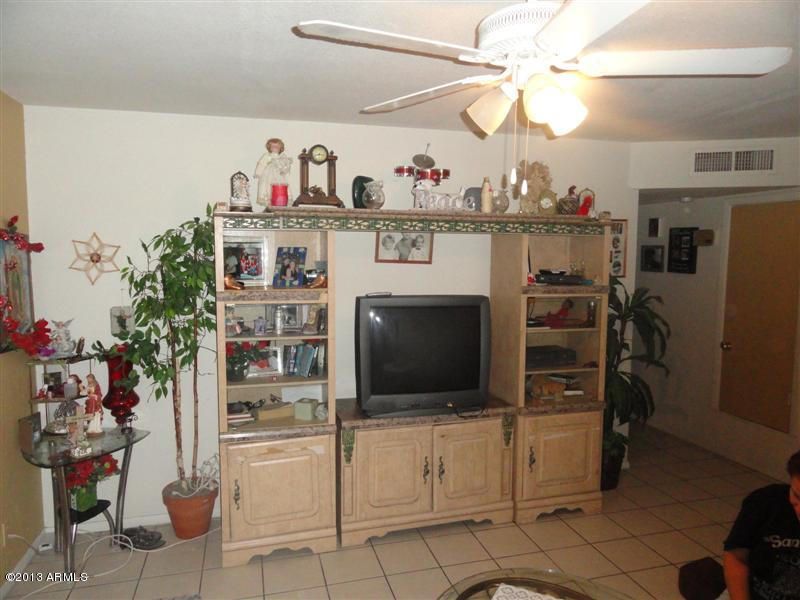 316 E Desert Dr, Phoenix, AZ 85042