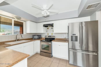 316 Vogel Ave, Phoenix, AZ 85020
