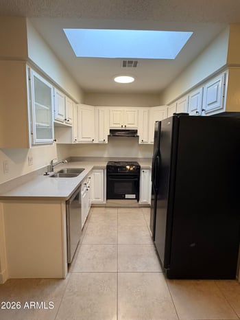 316 Hononegh Dr #6, Phoenix, AZ 85027