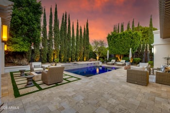 3160 Stella Ln, Phoenix, AZ 85016
