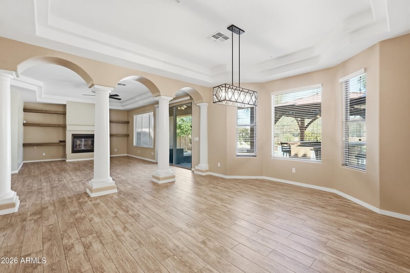 31605 N 19th Ave, Phoenix, AZ 85085