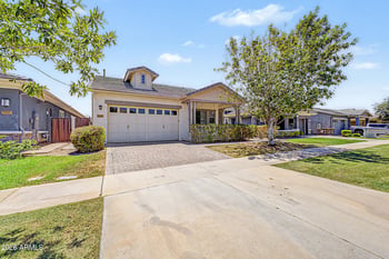 3161 Bloomfield Pw, Gilbert, AZ 85296