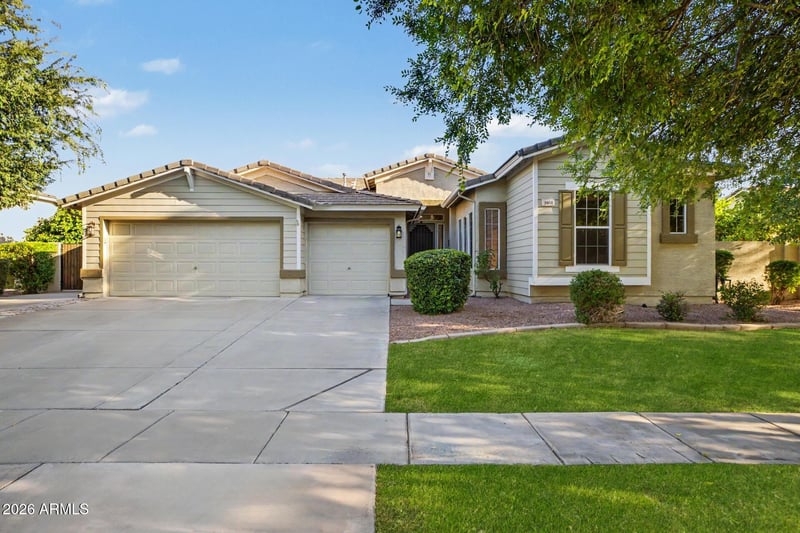 3161 E Lexington Ave E, Gilbert, AZ 85234