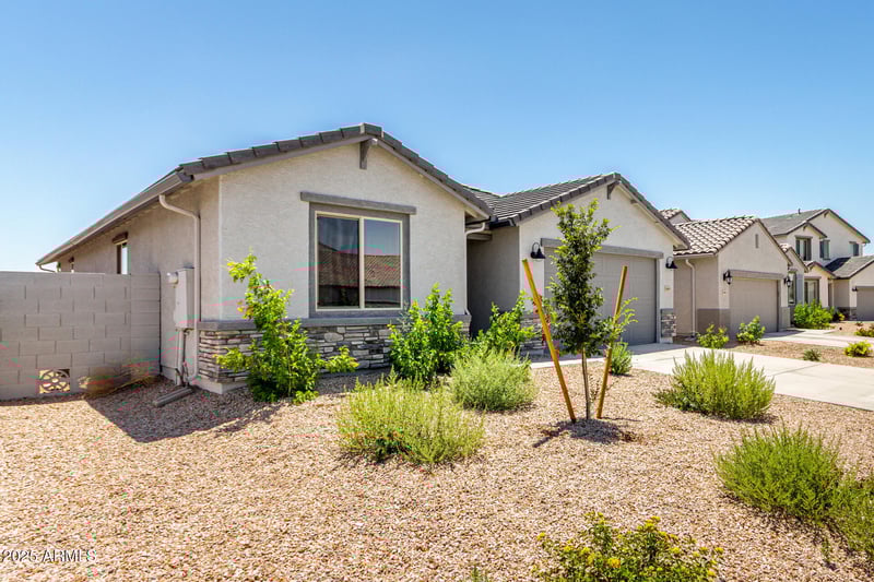 31619 Shady Pasture Ln, San Tan Valley, AZ 85143