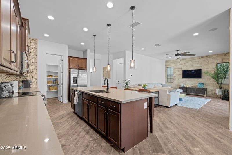 3162 Bloomfield Pw, Gilbert, AZ 85296