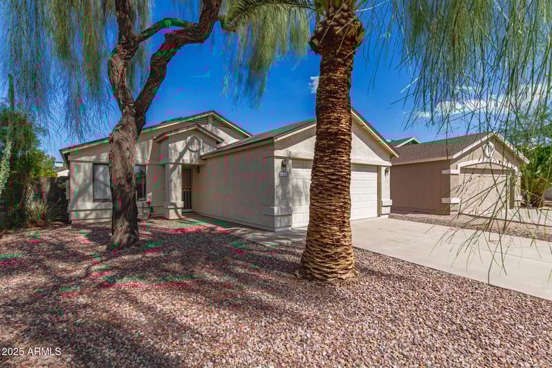 3162 Foothill Dr, Phoenix, AZ 85027