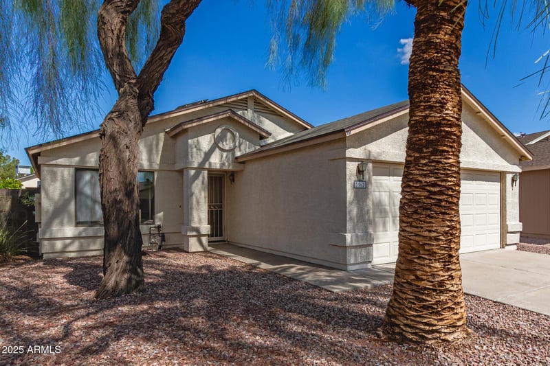 3162 Foothill Dr, Phoenix, AZ 85027