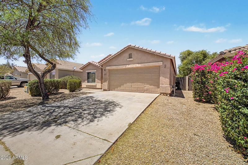 3162 Sunshine Butte Dr, San Tan Valley, AZ 85144