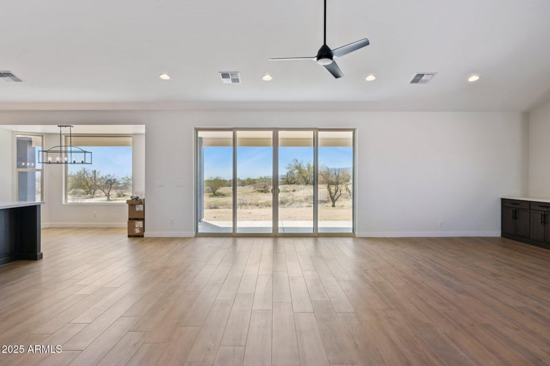 31625 Misty Ln, San Tan Valley, AZ 85144