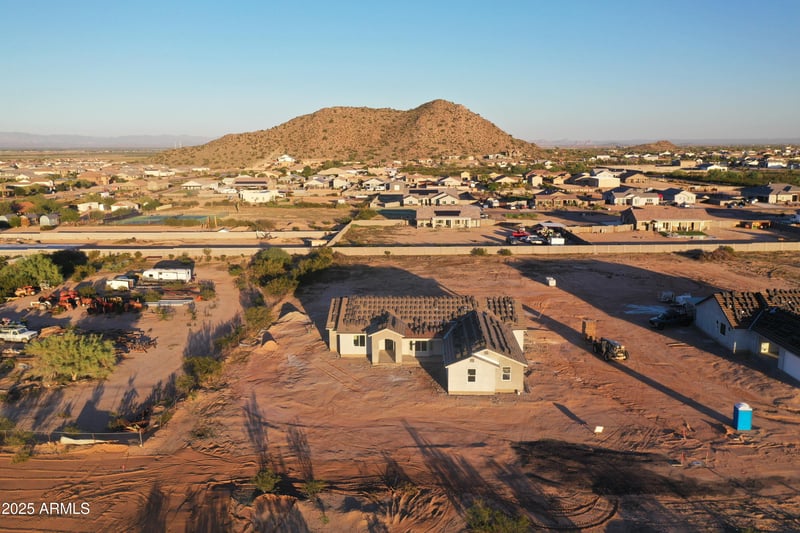 31625 Misty Ln, San Tan Valley, AZ 85144