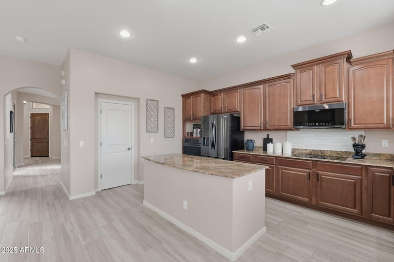 31626 21st Ln, Phoenix, AZ 85085