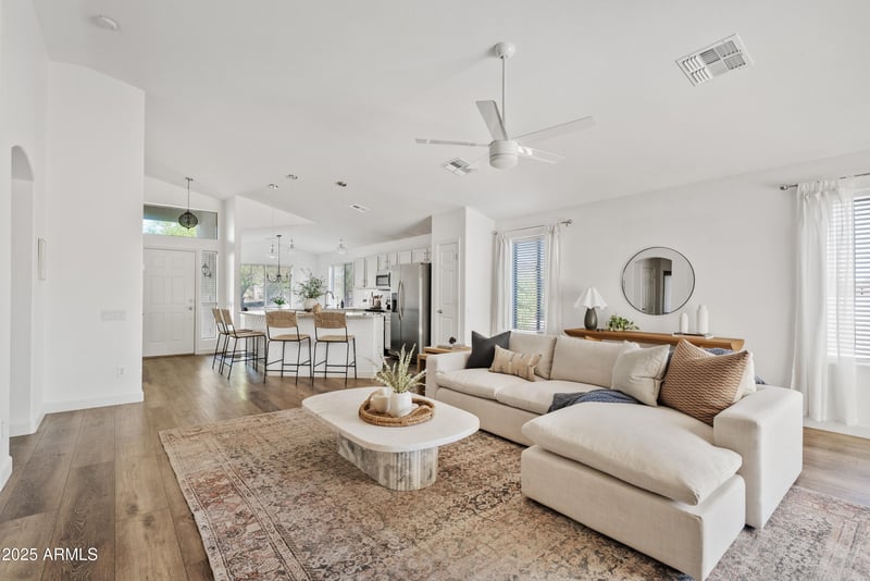 3163 Bellerive Dr, Chandler, AZ 85249