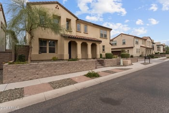 31632 24th Dr, Phoenix, AZ 85085