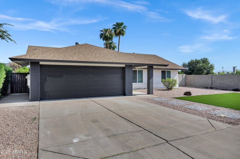 3164 Carmel Cir, Mesa, AZ 85204