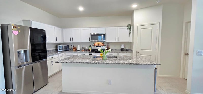 3164 Miner Dr, San Tan Valley, AZ 85143