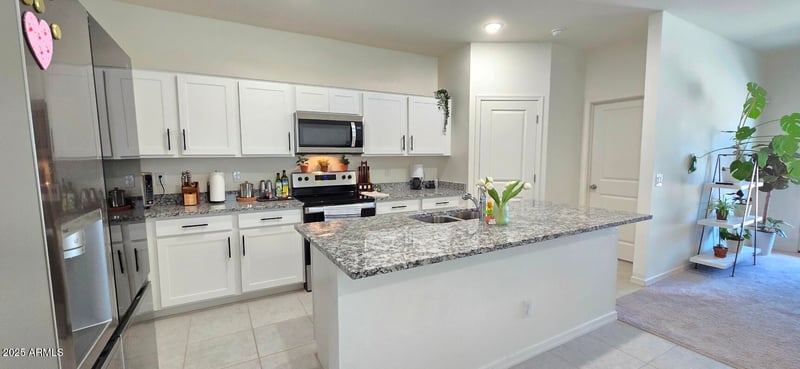 3164 Miner Dr, San Tan Valley, AZ 85143