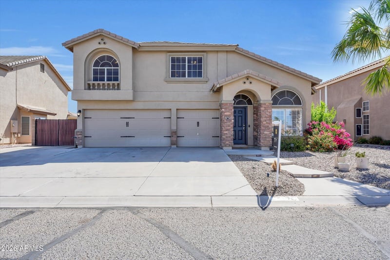 31656 Blackfoot Dr, San Tan Valley, AZ 85143