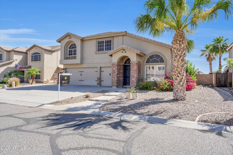 31656 Blackfoot Dr, San Tan Valley, AZ 85143
