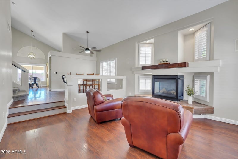31656 Blackfoot Dr, San Tan Valley, AZ 85143