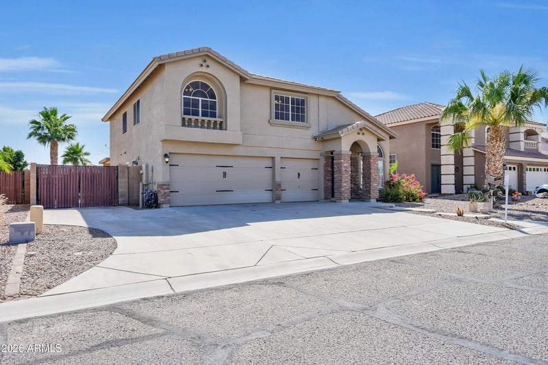 31656 Blackfoot Dr, San Tan Valley, AZ 85143