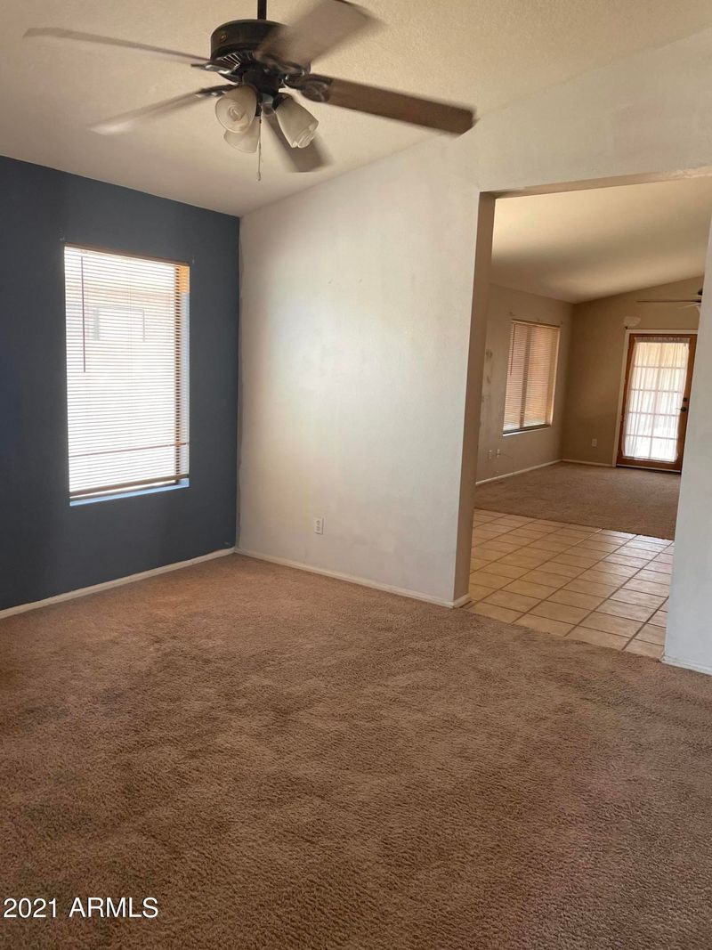 3167 W Robin Ln, Phoenix, AZ 85027