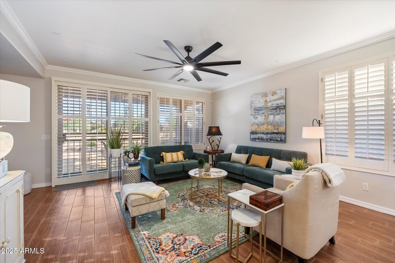 31671 Poncho Ln, San Tan Valley, AZ 85143